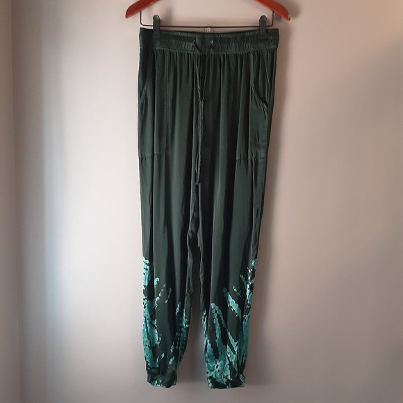 Young Fabulous & Broke New! Green Silky Joggers Size Small - Picture 1 of 12